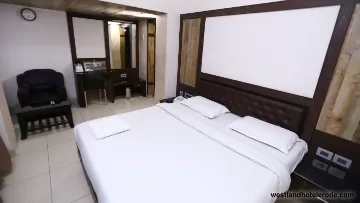 Westland luxury hotels in Erode, Tamilnadu
